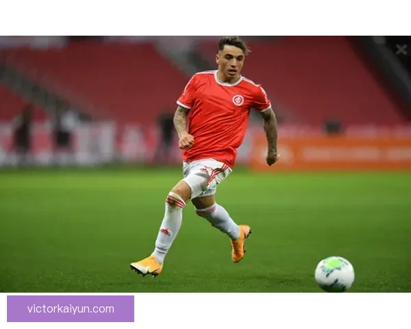 阿森西奥远射与任意球表现稳健，进攻威胁持续提升